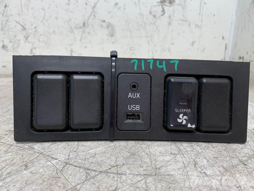 Volvo VNL Ηλεκτρονικά