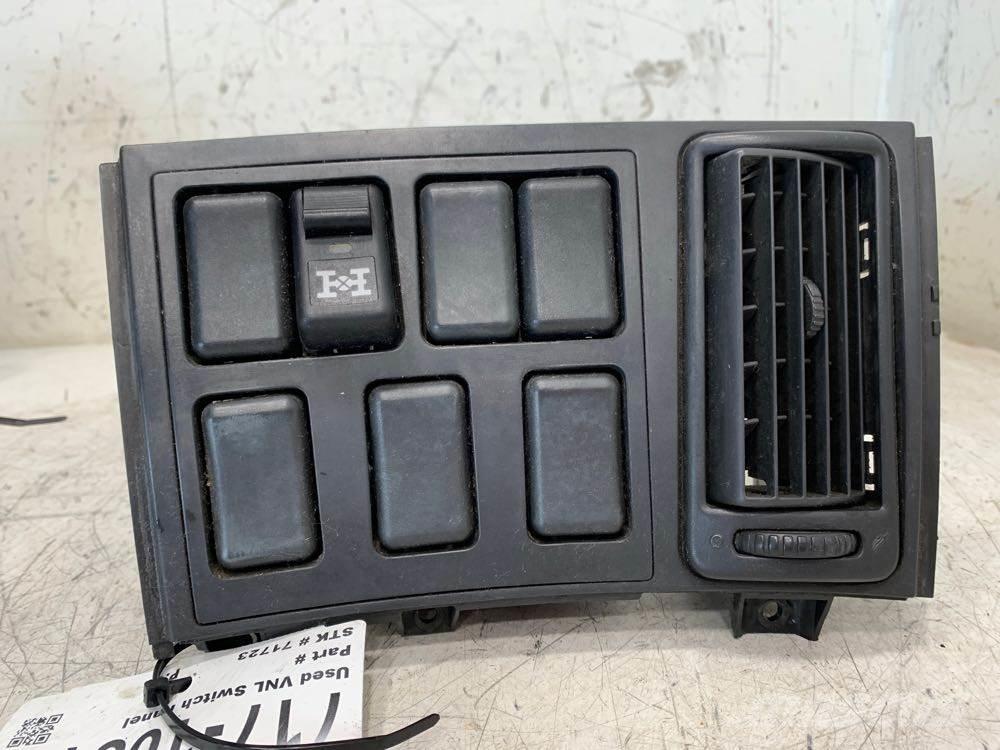 Volvo VNL Ηλεκτρονικά