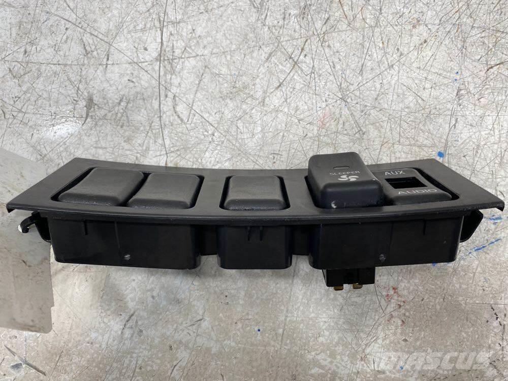 Volvo VNL Ηλεκτρονικά