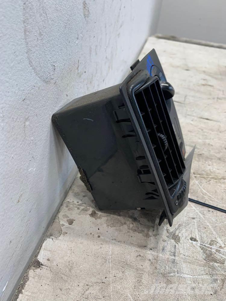 Volvo VNL Ηλεκτρονικά