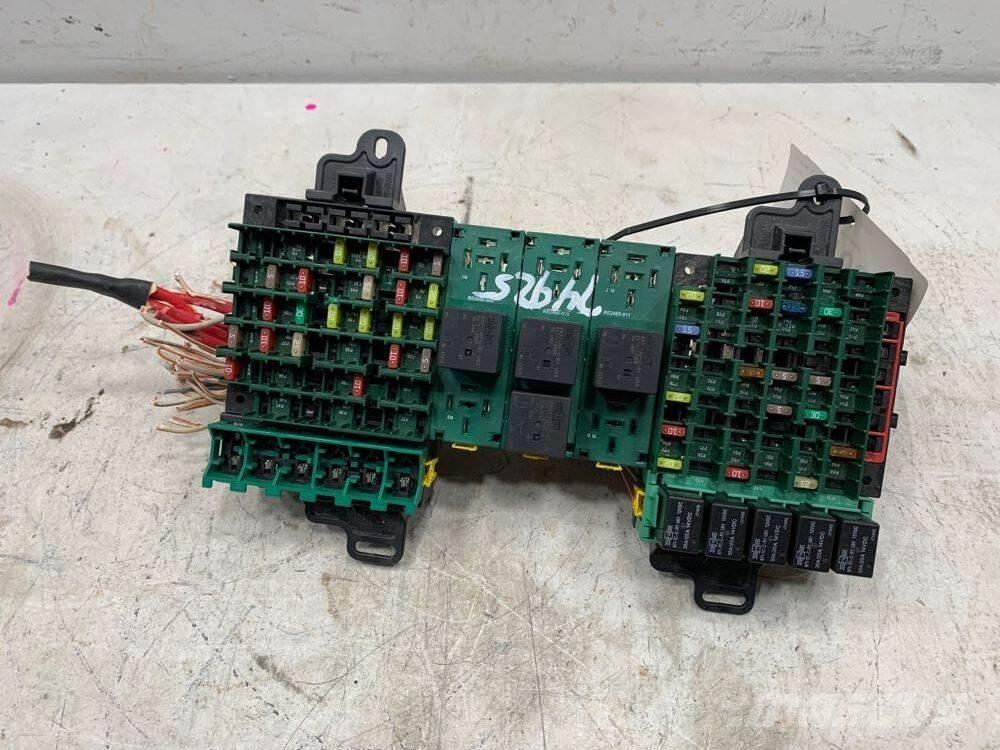 Volvo VNL Ηλεκτρονικά