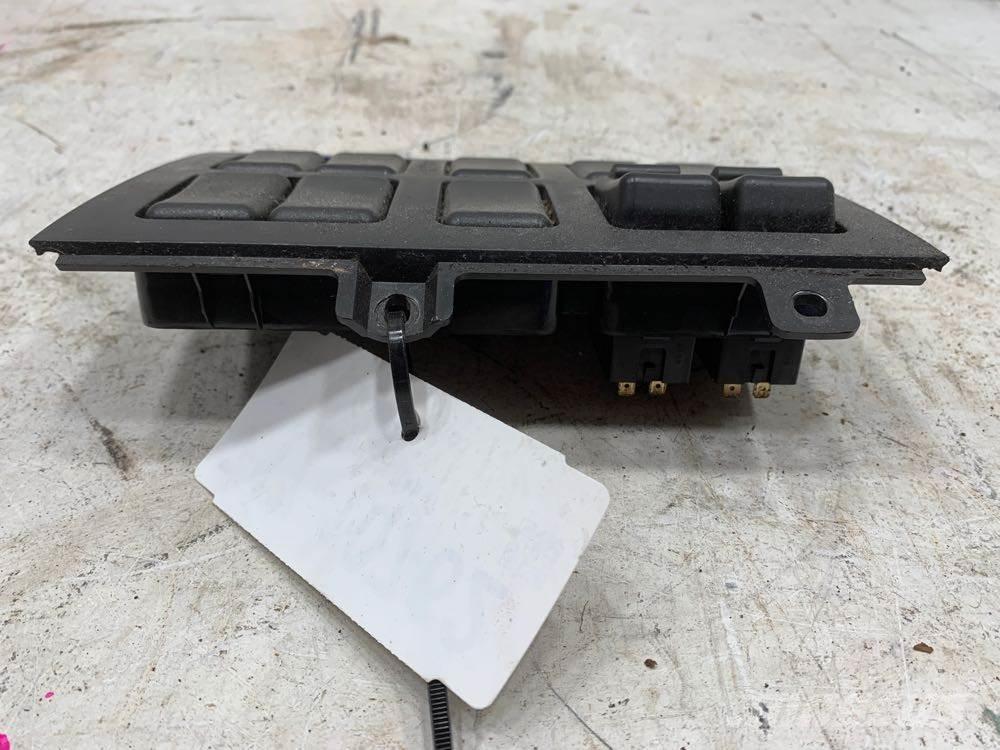 Volvo VNL Ηλεκτρονικά