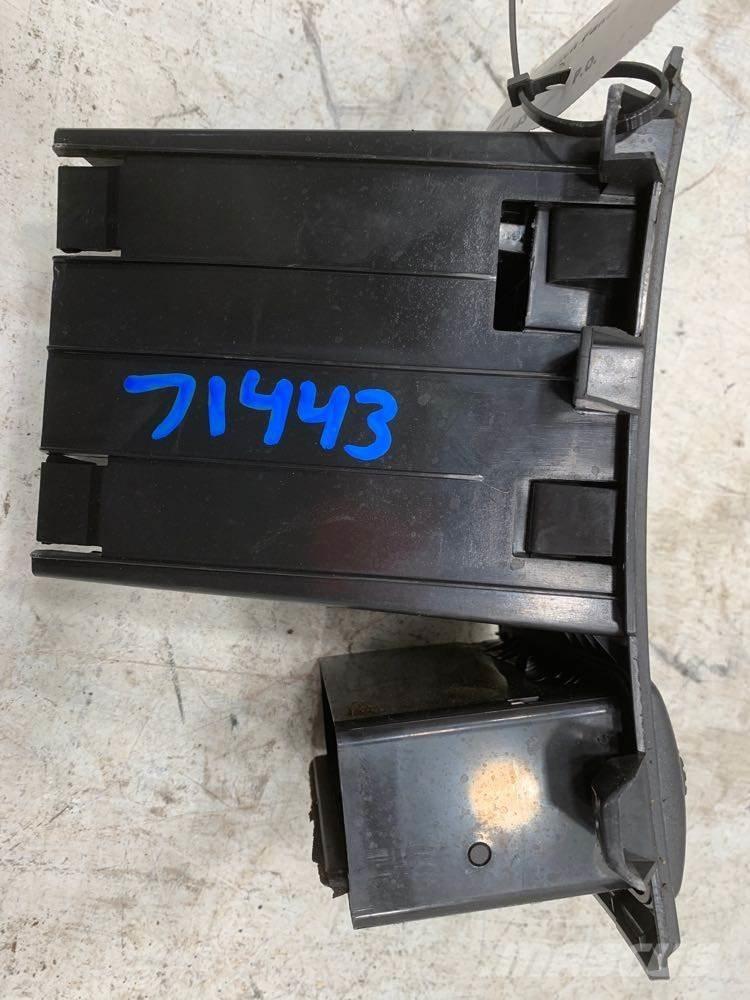 Volvo VNL Ηλεκτρονικά