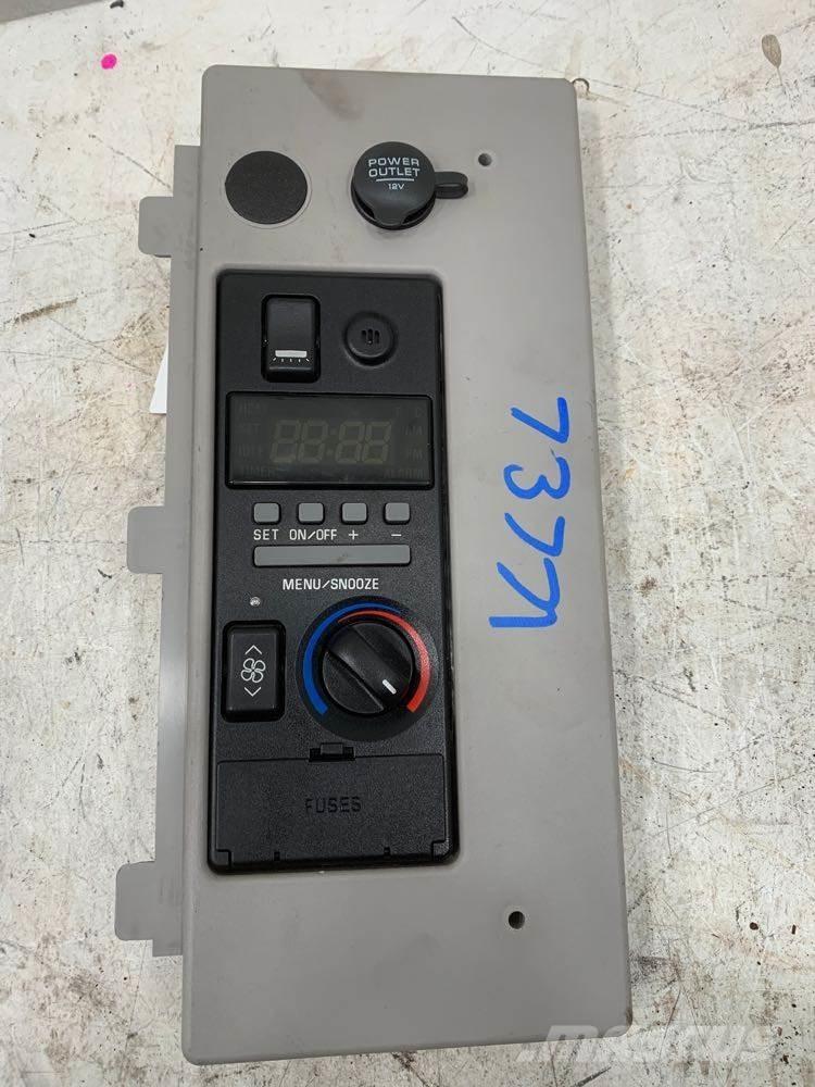 Volvo VNL Ηλεκτρονικά