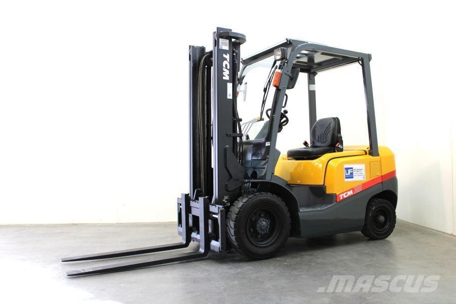 TCM FD 25 T 3 Πετρελαιοκίνητα Κλαρκ