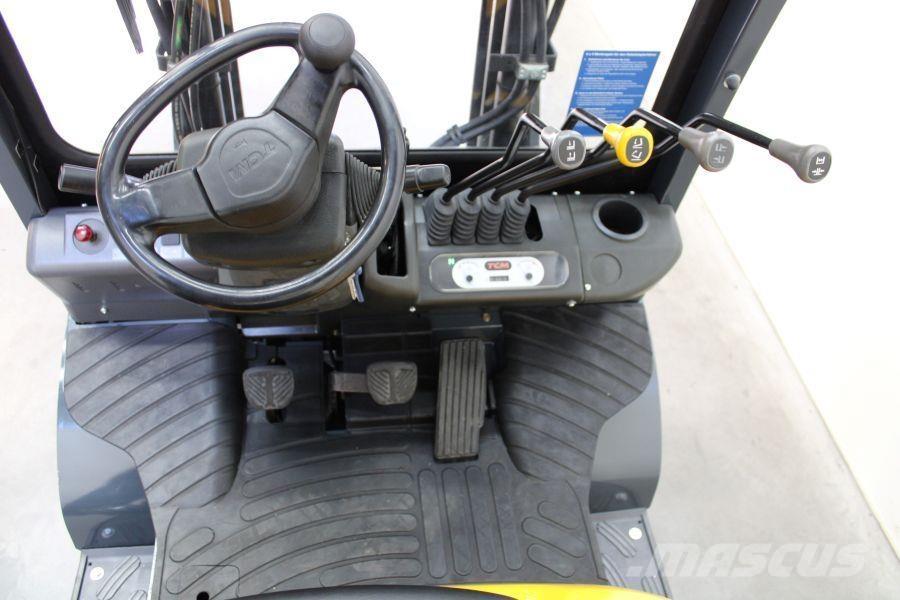 TCM FD 25 T 3 Πετρελαιοκίνητα Κλαρκ