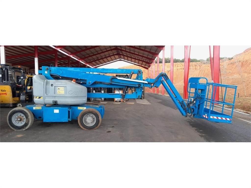 Genie LO2.5 Ανυψωτήρες με αρθρωτό βραχίονα