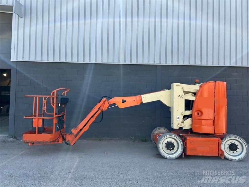 JLG E300AJ Ανυψωτήρες με αρθρωτό βραχίονα