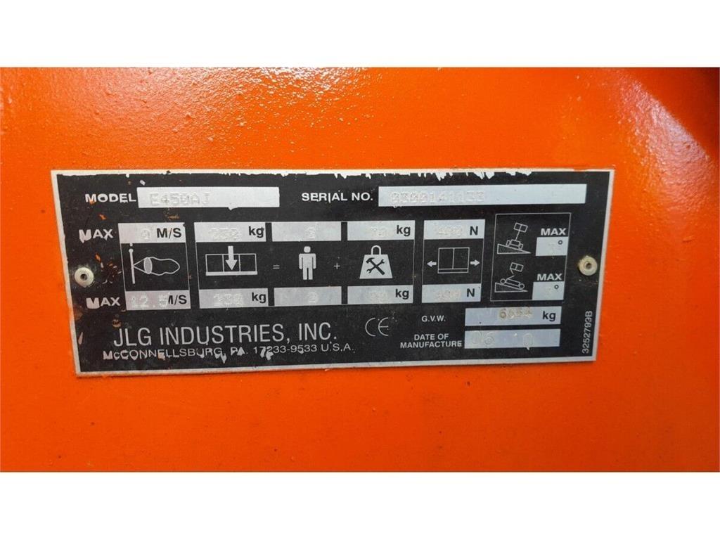 JLG E450AJ Ανυψωτήρες με αρθρωτό βραχίονα