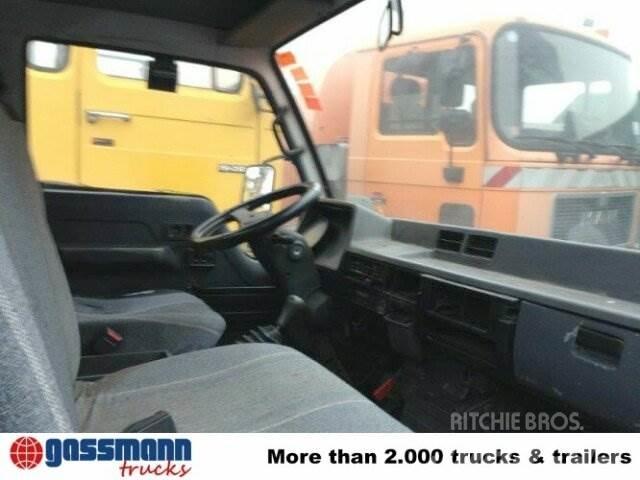 Mitsubishi Canter 4x2 Φορτηγά με γερανό & γάτζο