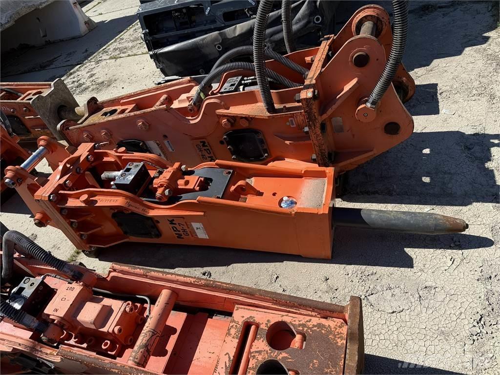 NPK GH-7 HAMMER Σφυριά / Σπαστήρες