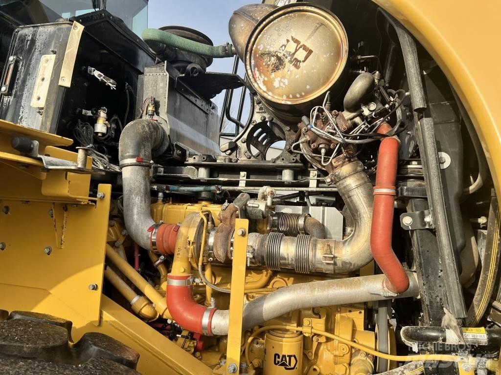 CAT 972 K Φορτωτές με λάστιχα (Τροχοφόροι)