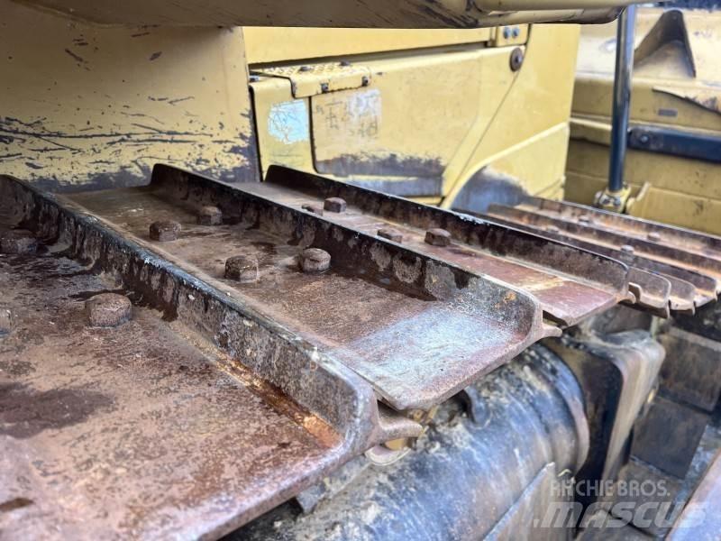 CAT D 6 T Μπουλντόζες με ερπύστριες