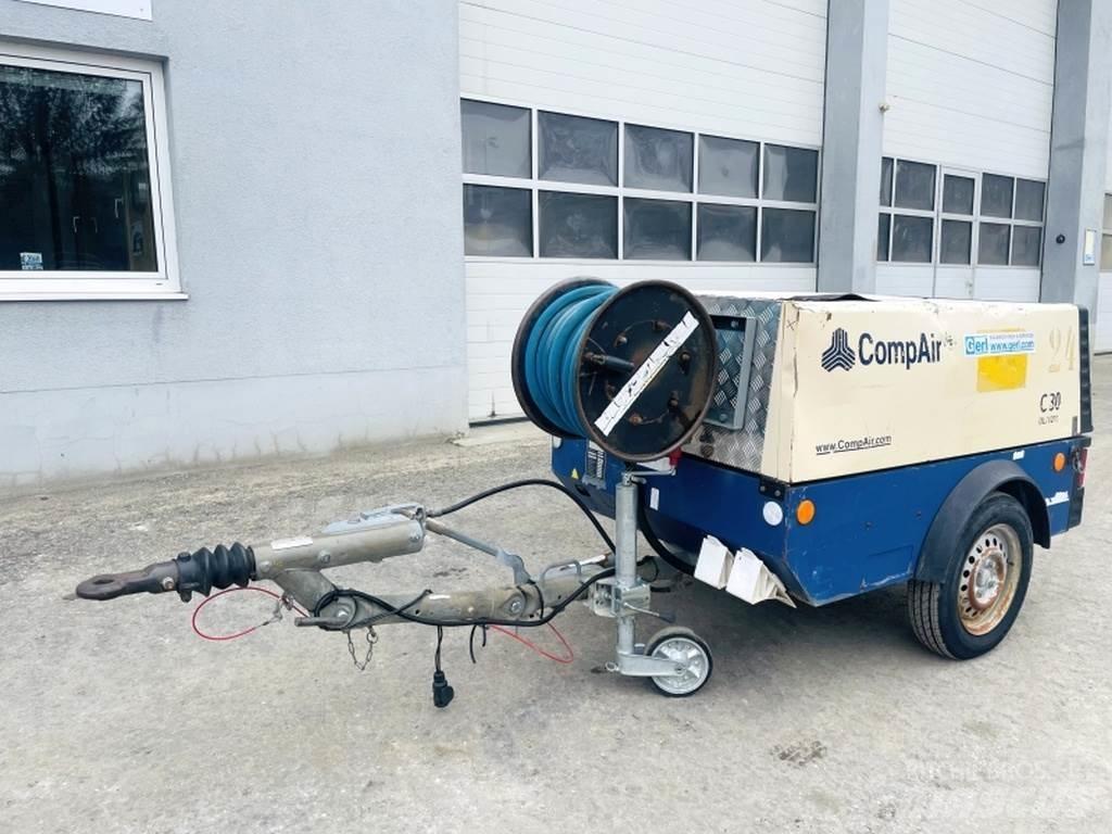 Compair C30 Συμπιεστές