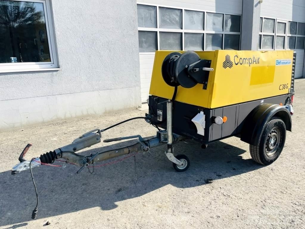 Compair C38G Συμπιεστές