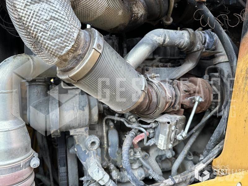 Liebherr LR636 Φορτωτές με ερπύστριες
