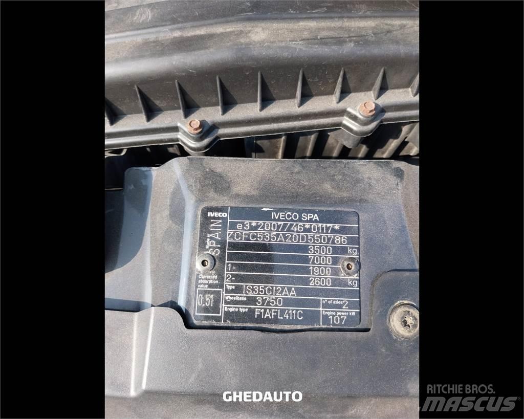 Iveco 35C15 Κλειστού τύπου