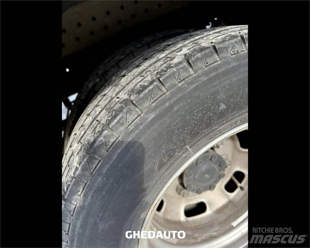 Iveco 35C16 Κλειστού τύπου