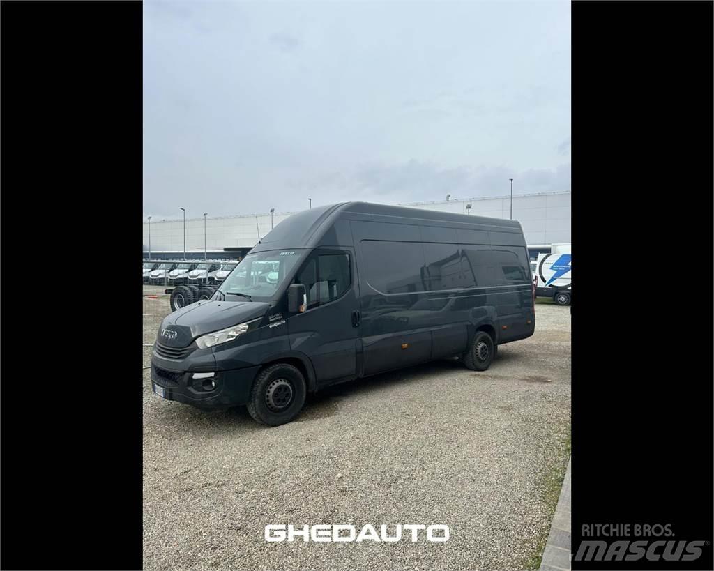 Iveco 35S16 Κλειστού τύπου