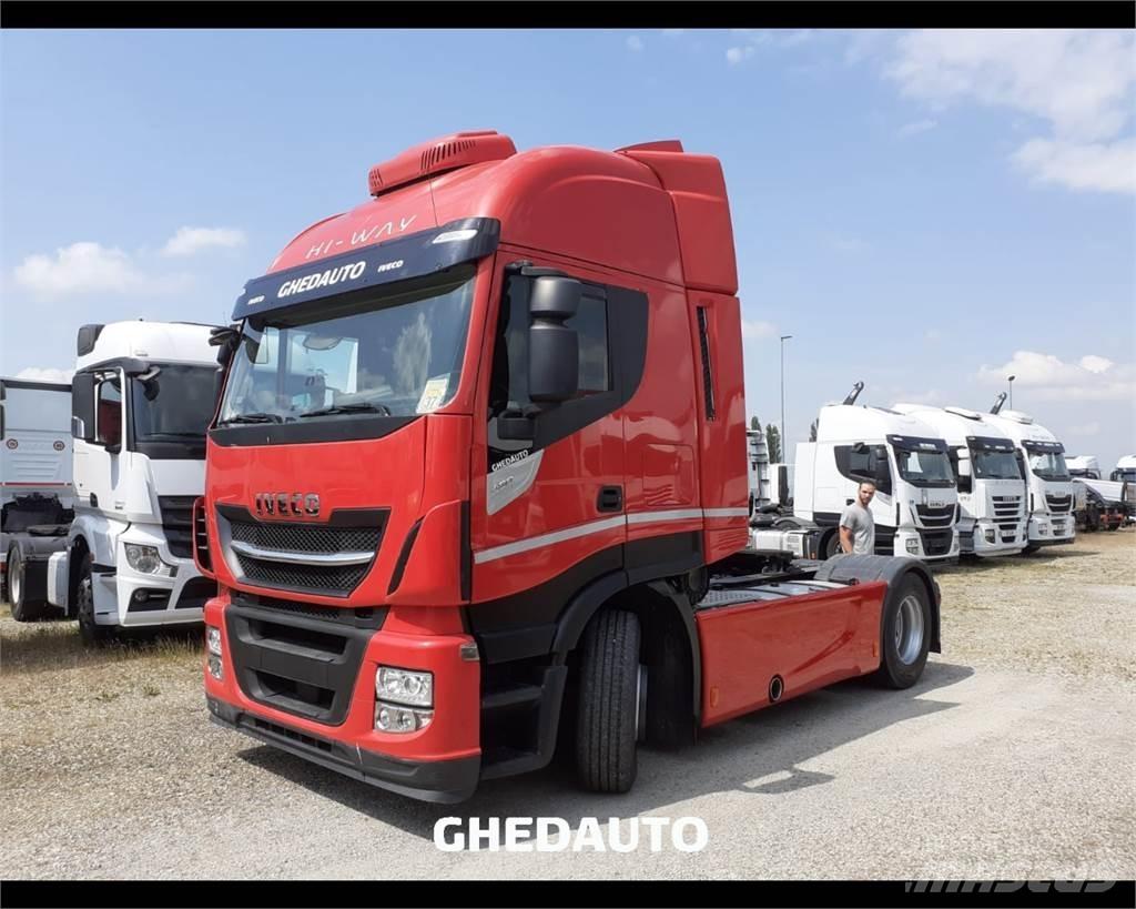 Iveco AS440S48T/P Φορτηγά Κόφα