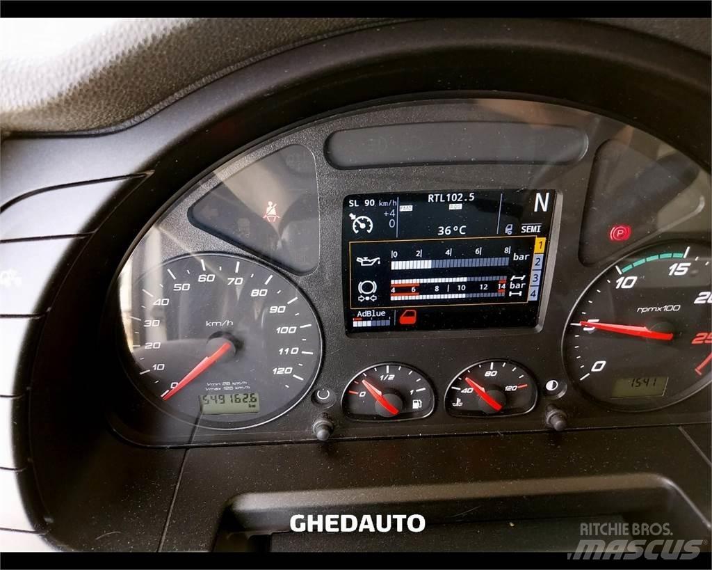 Iveco AS440S48T/P Φορτηγά Κόφα