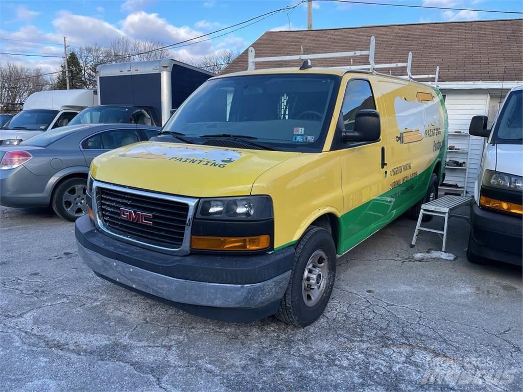 GMC Savana Κλούβες με συρόμενες πόρτες