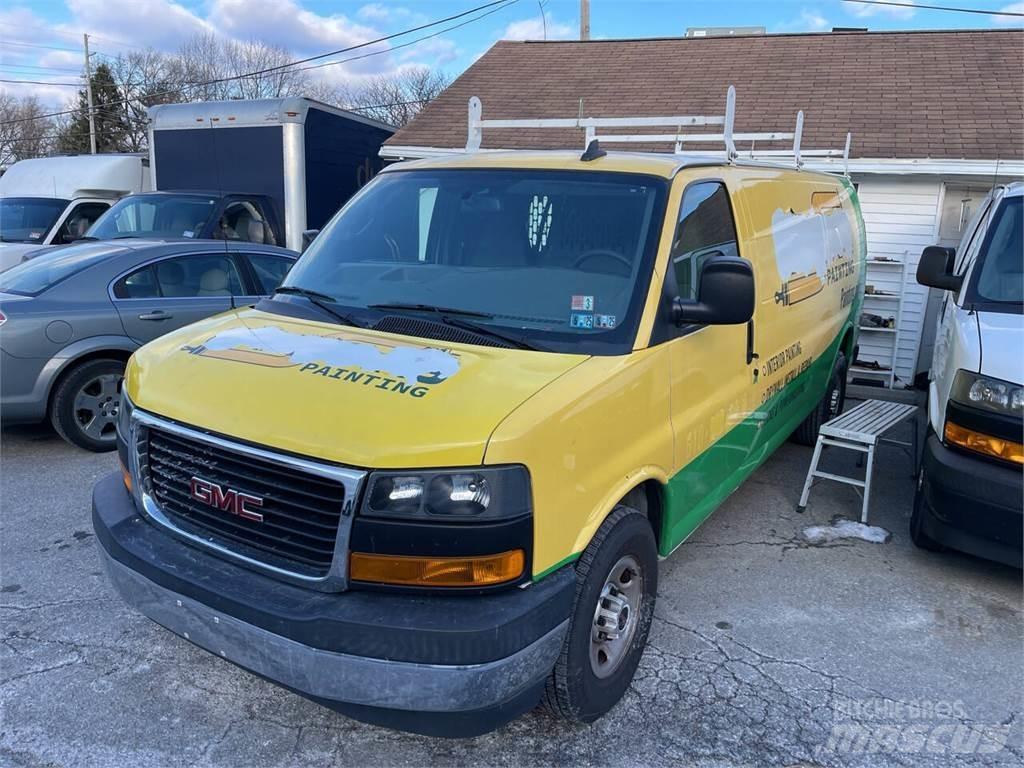 GMC Savana Κλούβες με συρόμενες πόρτες