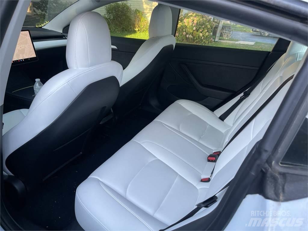 Tesla Model 3 Αυτοκίνητα