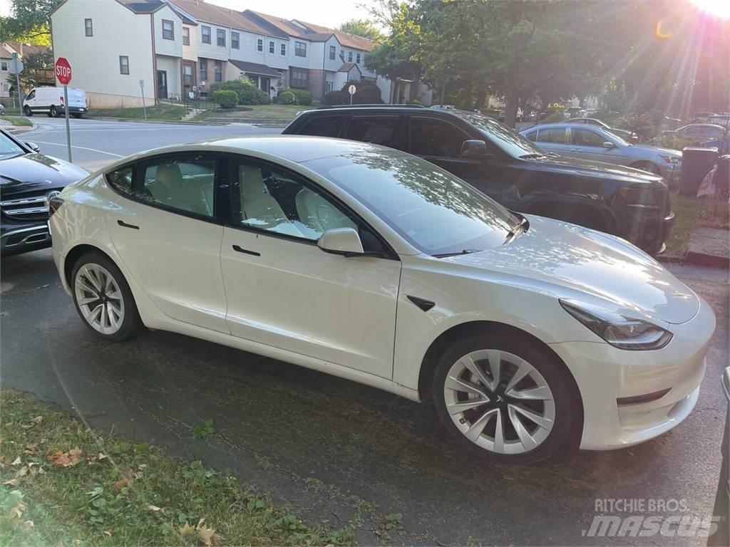 Tesla Model 3 Αυτοκίνητα