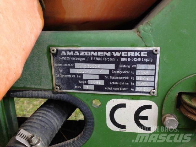 Amazone UX 4200 Ρυμουλκούμενα ψεκαστικά