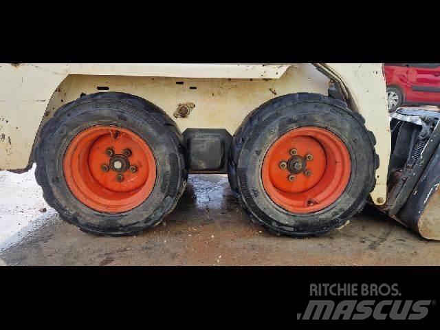 Bobcat S70 Φορτωτές με λάστιχα (Τροχοφόροι)