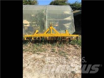  Lachaud 3 M Καλλιεργητικές μηχανές κατά γραμμές
