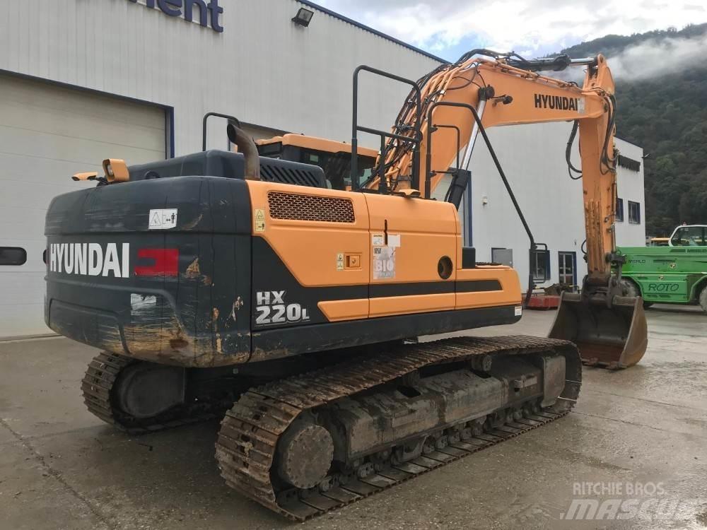 Hyundai HX220L Εκσκαφείς με ερπύστριες