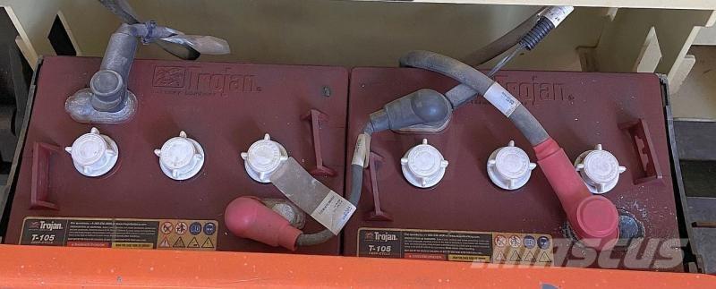 JLG 2030ES Ανυψωτήρες με αρθρωτό βραχίονα