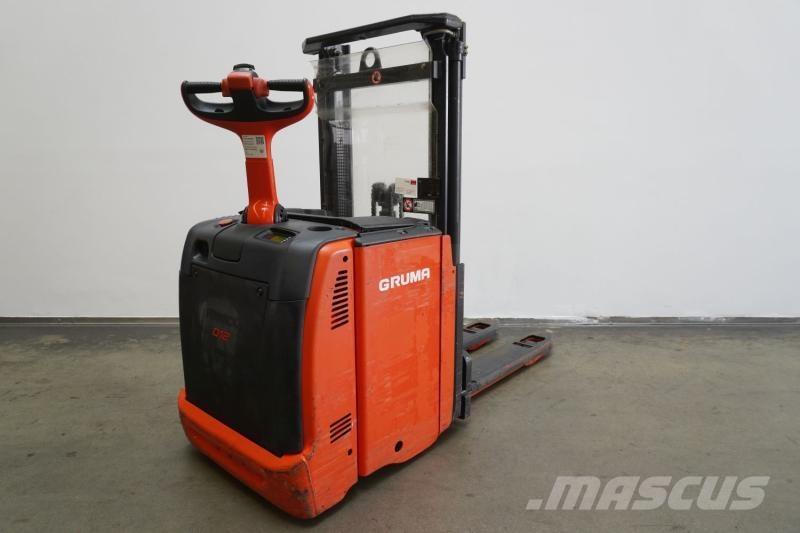 Linde D 12 133 Ηλεκτρικά παλετοφόρα με ιστό