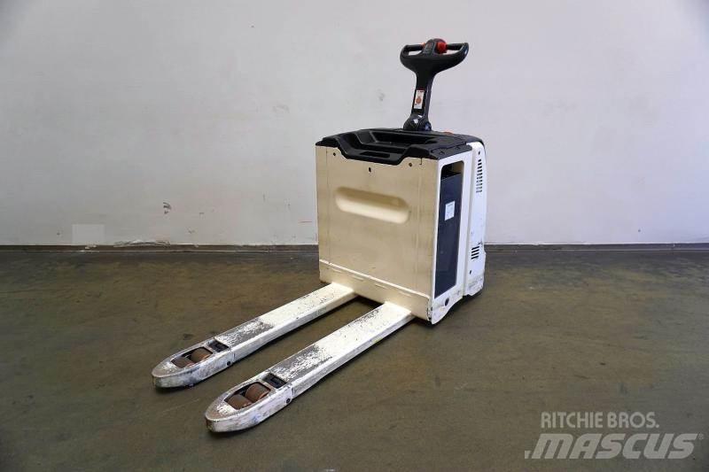 Linde T 30 131 Χειροκίνητο περονοφόρο ανυψωτικό