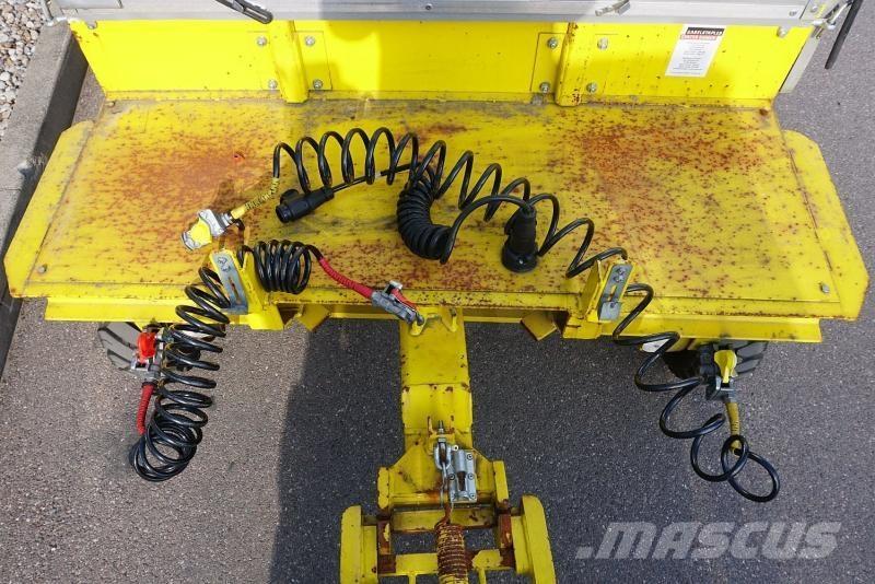 Pefra 4000 Επίπεδες/πλευρικώς ανοιγόμενες ρυμούλκες