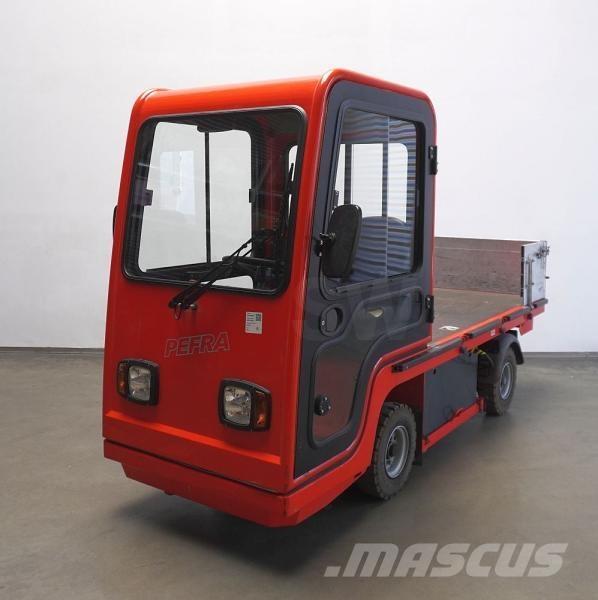 Pefra 610 Φορτηγά ρυμούλκησης