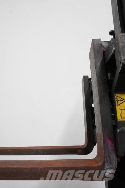 Still FM-X17 Ανυψωτικά στενών δρόμων