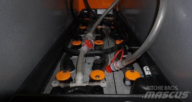 Still FV-X-16 Ηλεκτρικά παλετοφόρα με ιστό