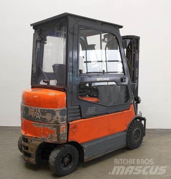 Toyota 7FBMF25 Περονοφόρα ανυψωτικά κλαρκ - άλλα