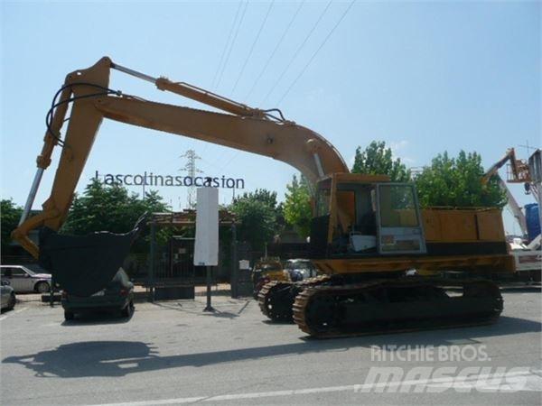 CAT 235 Εκσκαφείς με ερπύστριες