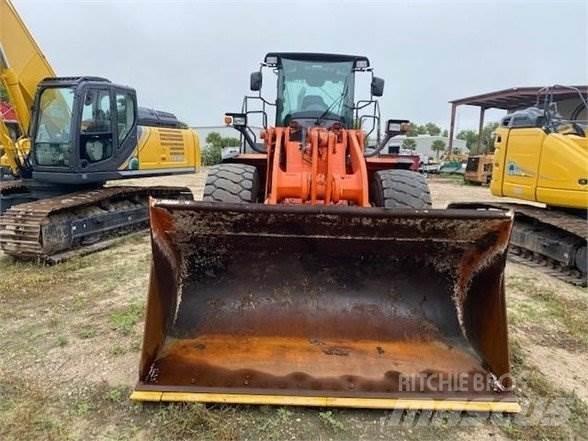 Hitachi ZW250-6 Φορτωτές με λάστιχα (Τροχοφόροι)
