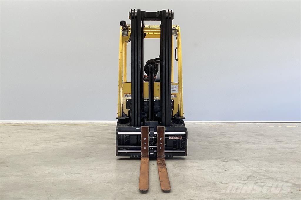 Hyster J2.5XN Ηλεκτρικά περονοφόρα ανυψωτικά κλαρκ
