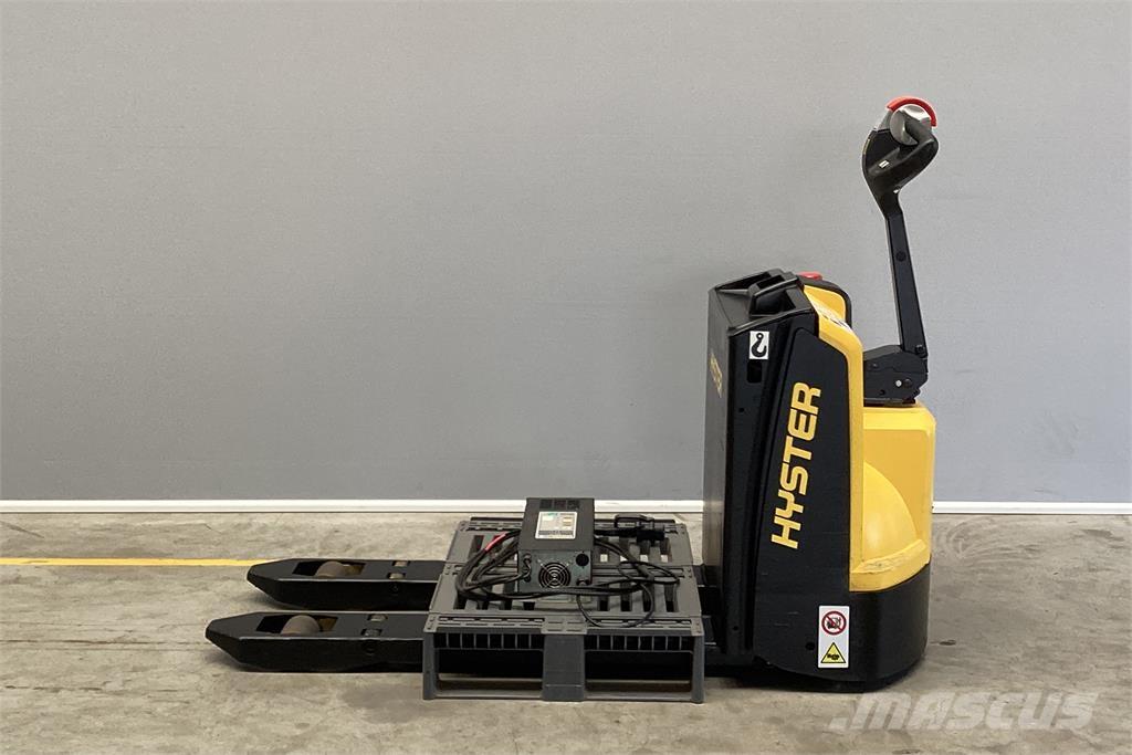 Hyster P1.8 Παλετοφόρα πεζού χειριστή με ιστό