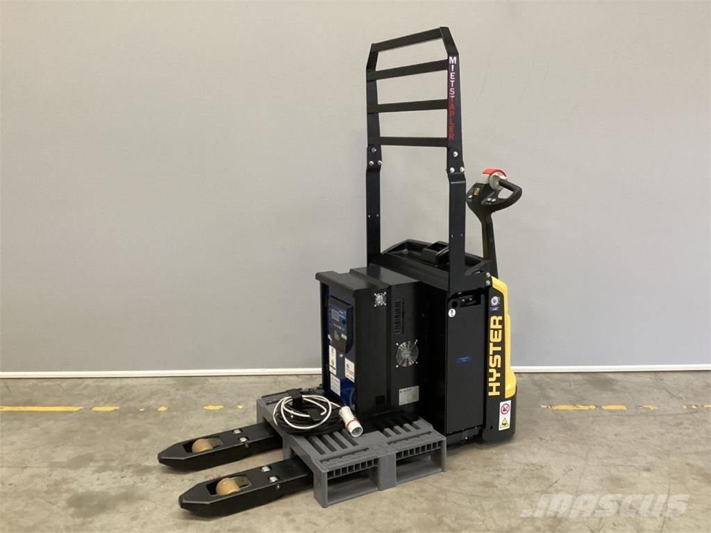 Hyster P2.0 Παλετοφόρα πεζού χειριστή με ιστό
