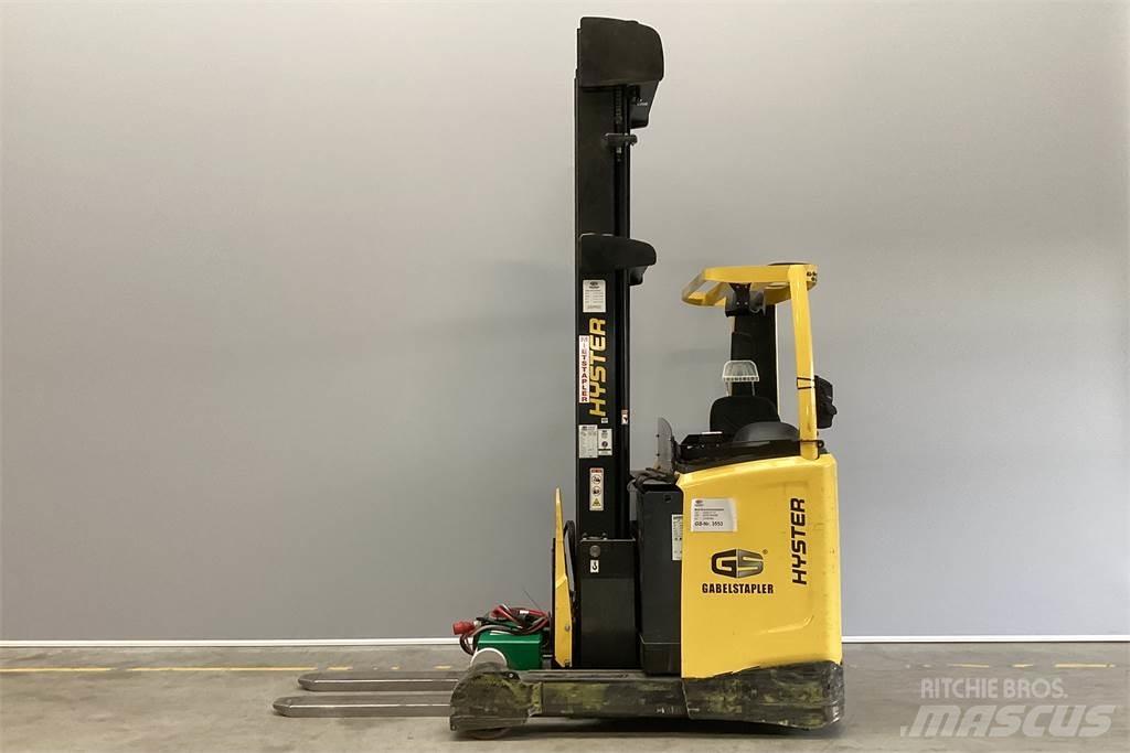 Hyster R1.6 Ανυψωτικά στενών δρόμων