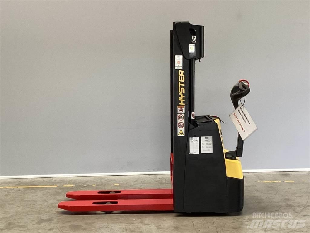 Hyster S1.0 Παλετοφόρα πεζού χειριστή με ιστό