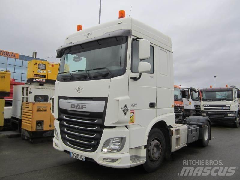 DAF XF105 460 Τράκτορες