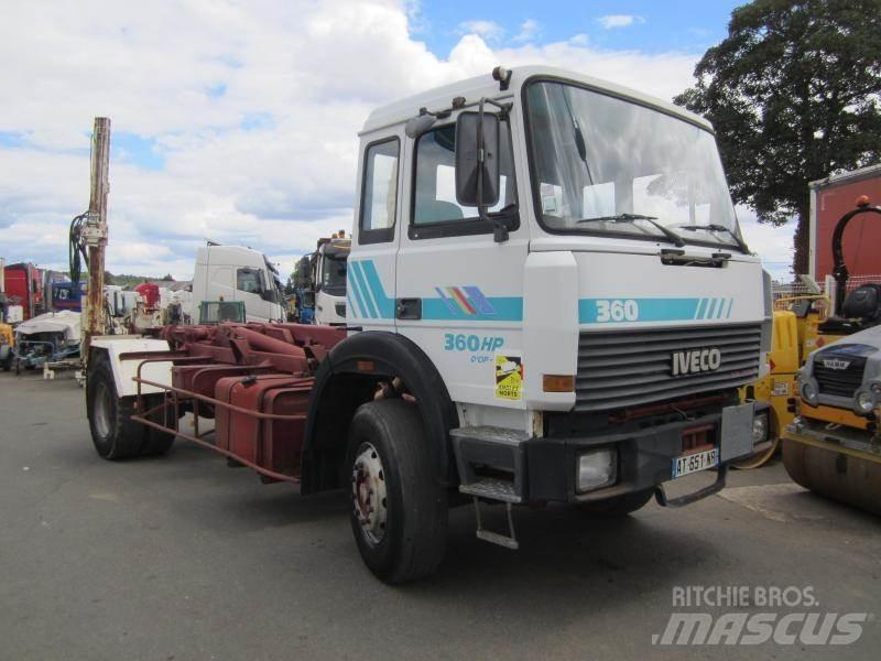 Iveco Unic Φορτηγά με γερανό & γάτζο